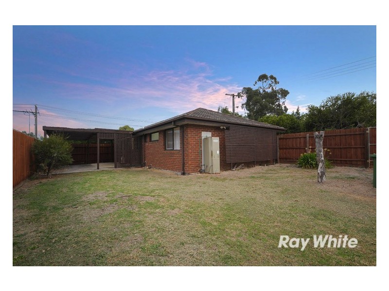 7 Taddor Drive, Cranbourne VIC 3977