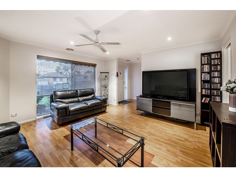 7 Willora Crescent, Cranbourne West VIC 3977