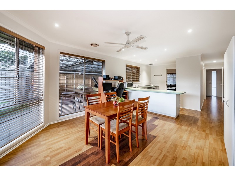 7 Willora Crescent, Cranbourne West VIC 3977