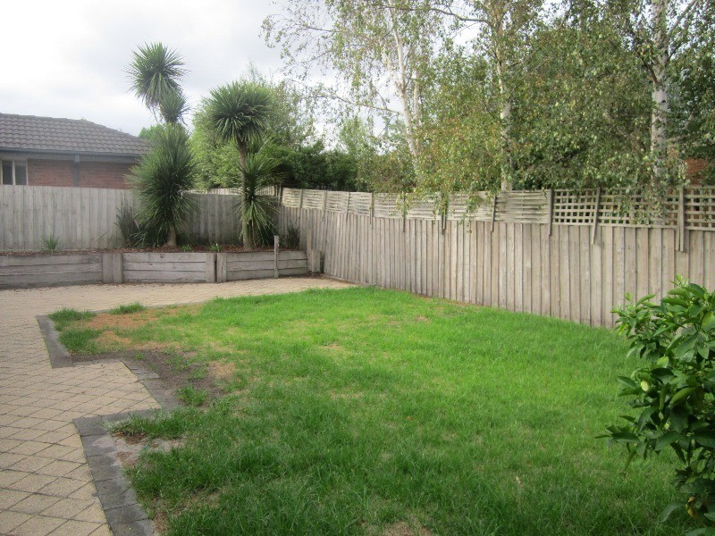 5 Manuka Mews, Langwarrin VIC 3910