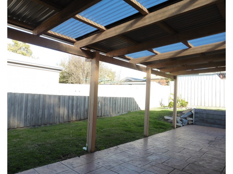 37 Central Parkway, Cranbourne West VIC 3977