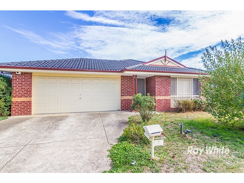 7 Taplan Crescent, Cranbourne West VIC 3977