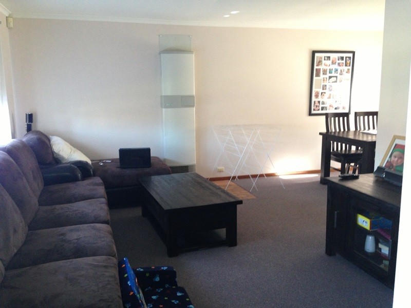 8 Fleetwood Drive, Narre Warren VIC 3805