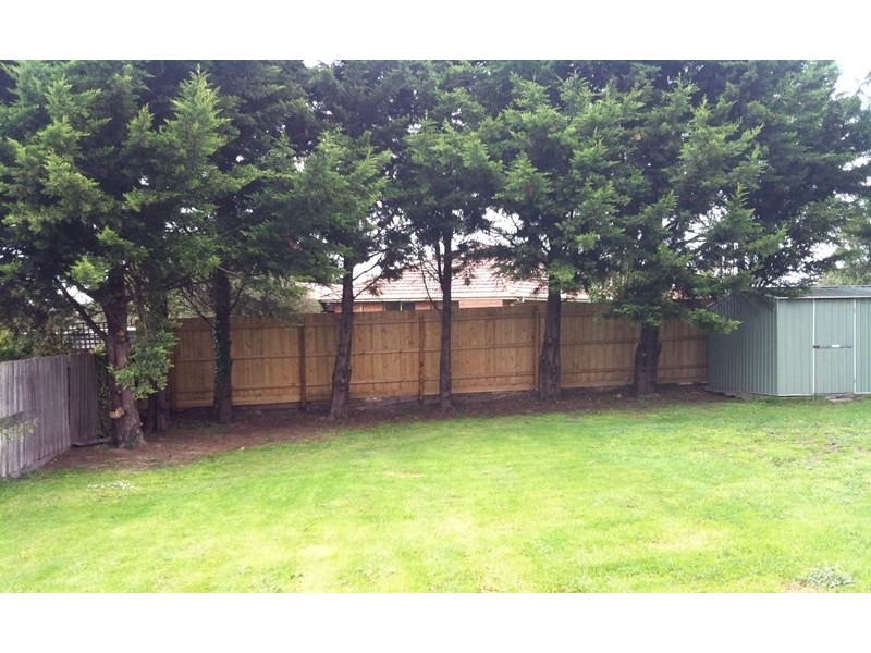 8 Fleetwood Drive, Narre Warren VIC 3805