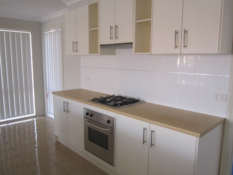 4 Mira Court, Cranbourne VIC 3977