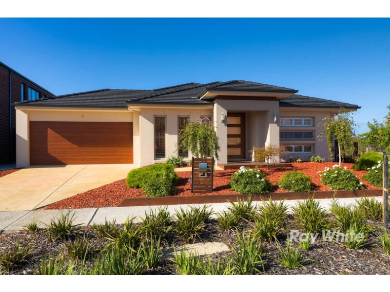 3 Dalray Street, Sandhurst VIC 3977