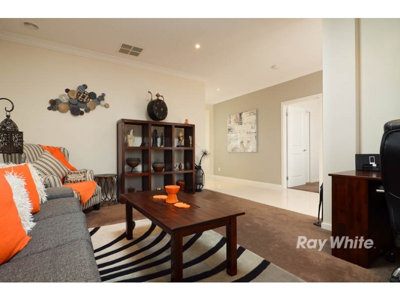 3 Dalray Street, Sandhurst VIC 3977