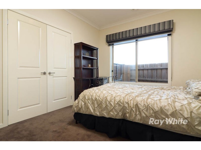 3 Dalray Street, Sandhurst VIC 3977