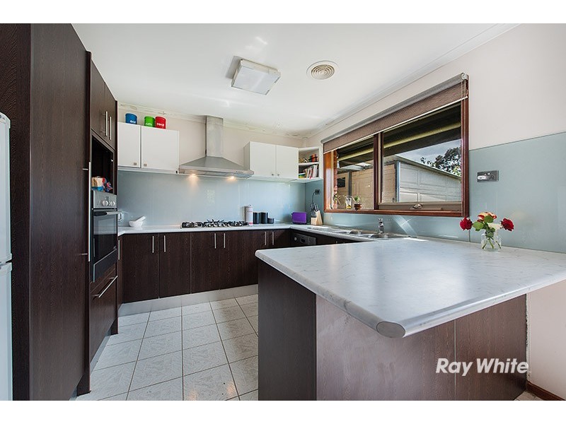 1 Willora Crescent, Cranbourne West VIC 3977