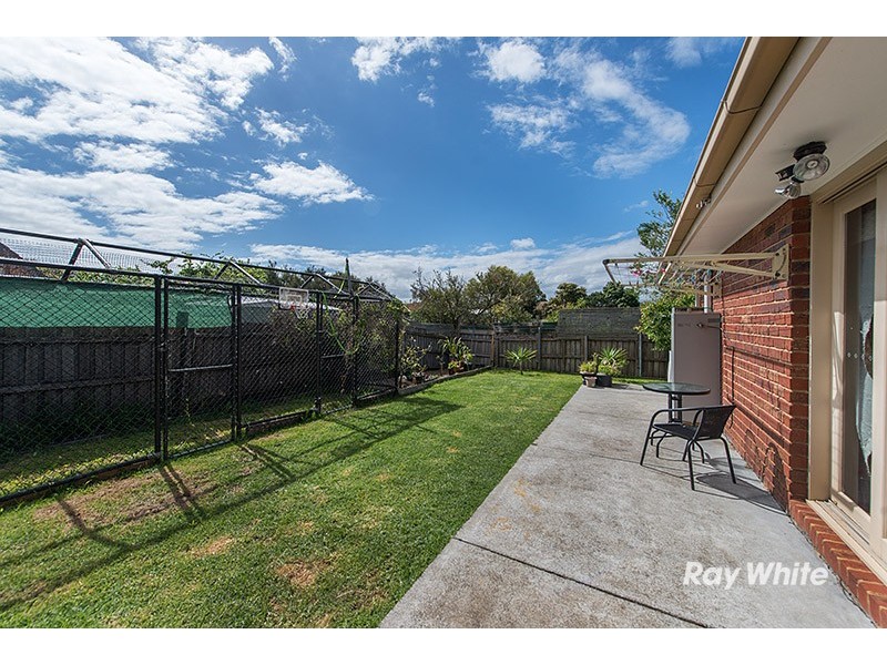 1 Willora Crescent, Cranbourne West VIC 3977