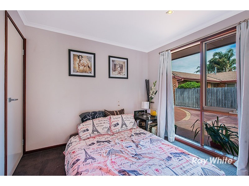 1 Willora Crescent, Cranbourne West VIC 3977
