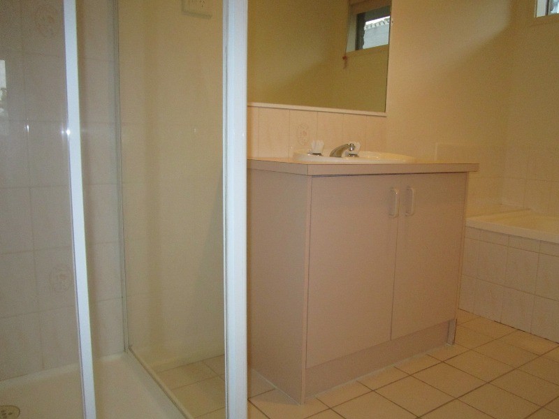 13 Cobungra Court, Hallam VIC 3803