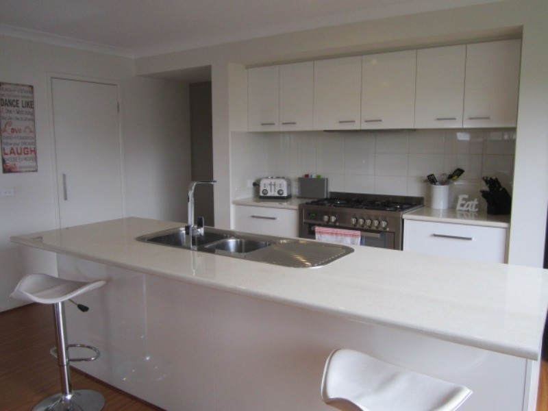 25 Falabela Road, Clyde North VIC 3978