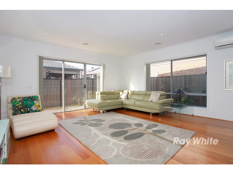 20 Jutland Close, Clyde North VIC 3978