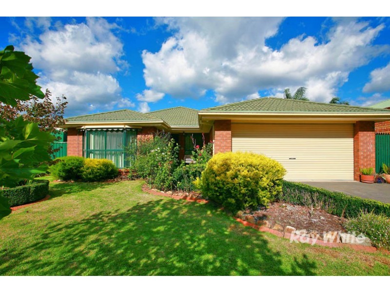 24 Berwick-Cranbourne Road, Cranbourne East VIC 3977
