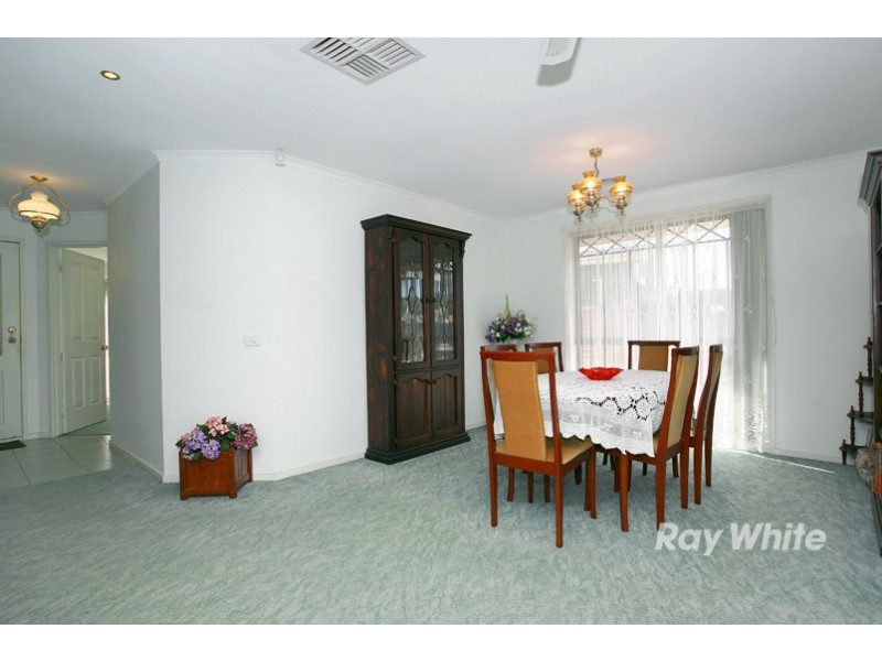 24 Berwick-Cranbourne Road, Cranbourne East VIC 3977