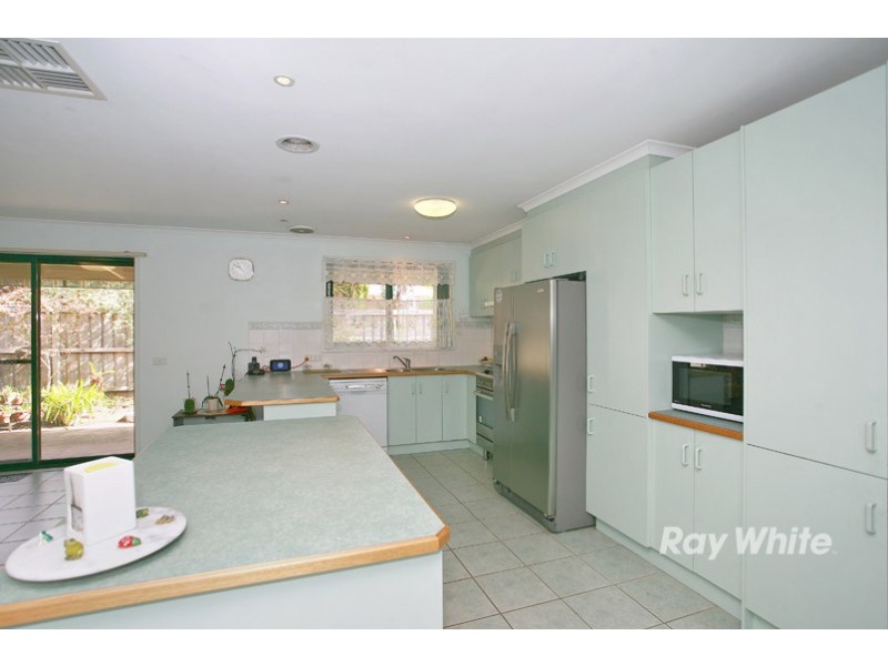 24 Berwick-Cranbourne Road, Cranbourne East VIC 3977