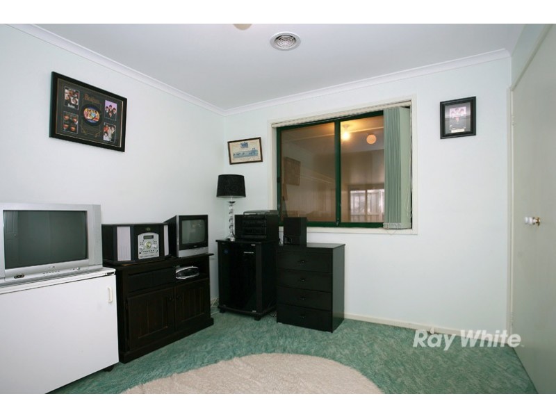 24 Berwick-Cranbourne Road, Cranbourne East VIC 3977