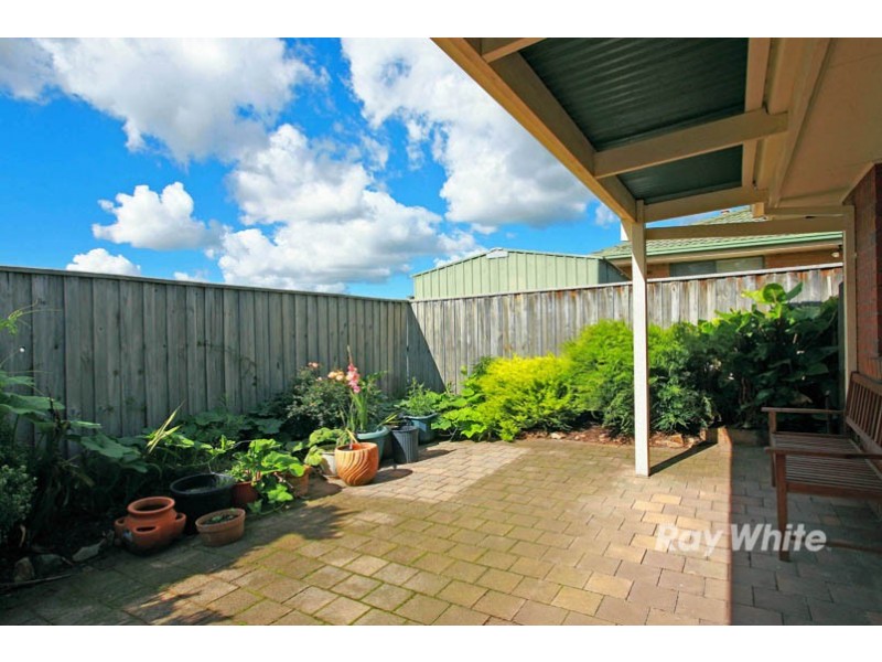 24 Berwick-Cranbourne Road, Cranbourne East VIC 3977