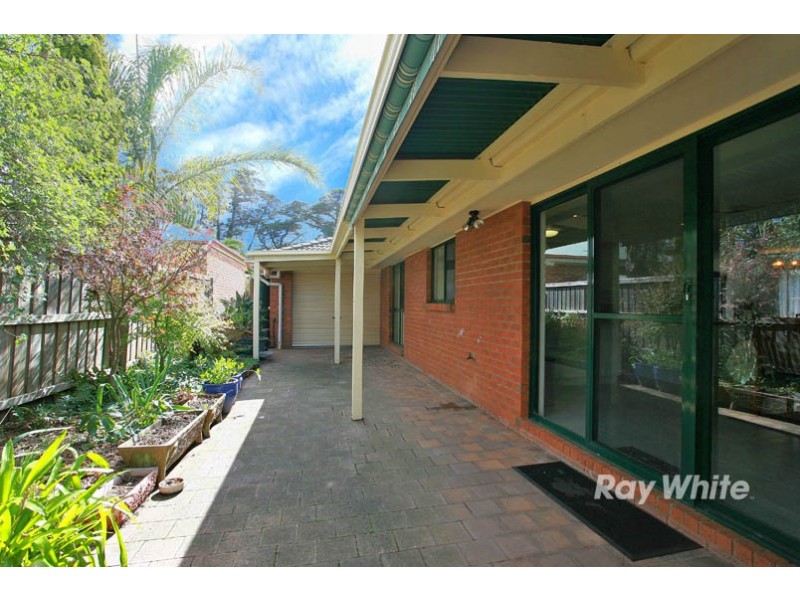 24 Berwick-Cranbourne Road, Cranbourne East VIC 3977
