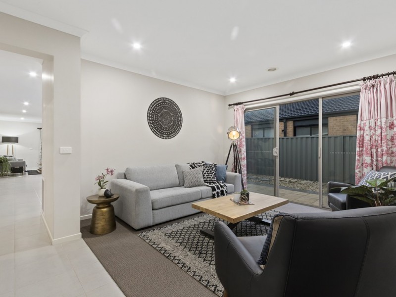 300 Casey Fields Boulevard, Cranbourne East VIC 3977
