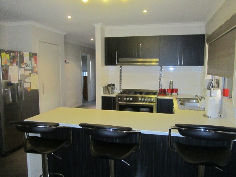 147 Aylmer Road, Lyndhurst VIC 3975