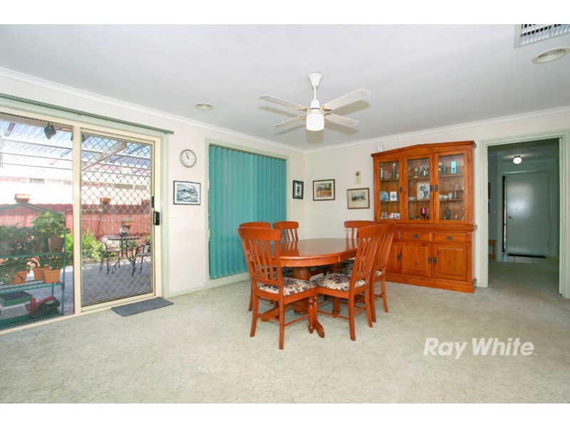 3 Rimes Close, Cranbourne West VIC 3977