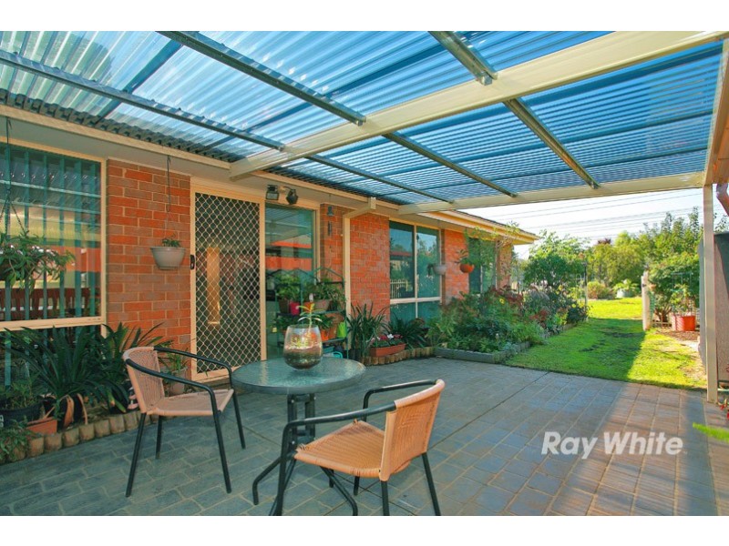 3 Rimes Close, Cranbourne West VIC 3977