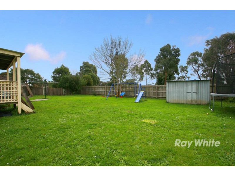 12 Strzelecki Court, Cranbourne North VIC 3977