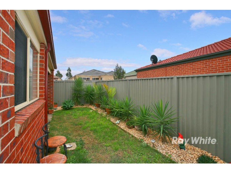 21 Pipetrack Circuit, Cranbourne East VIC 3977