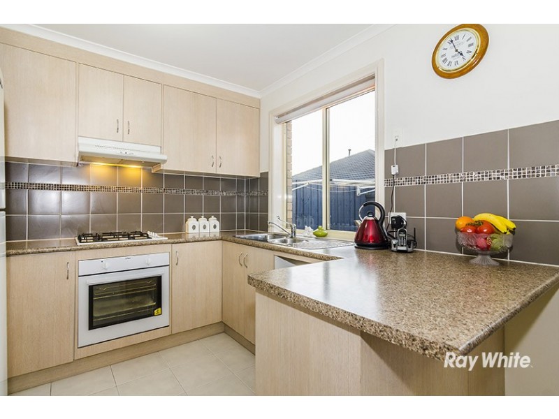 6/95-101 Breens Road, Cranbourne West VIC 3977