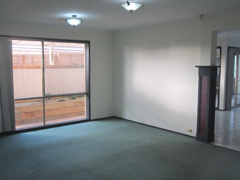 12 Lighthorse Crescent, Narre Warren South VIC 3805