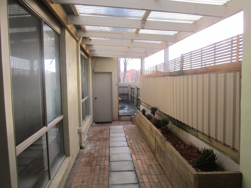 12 Lighthorse Crescent, Narre Warren South VIC 3805