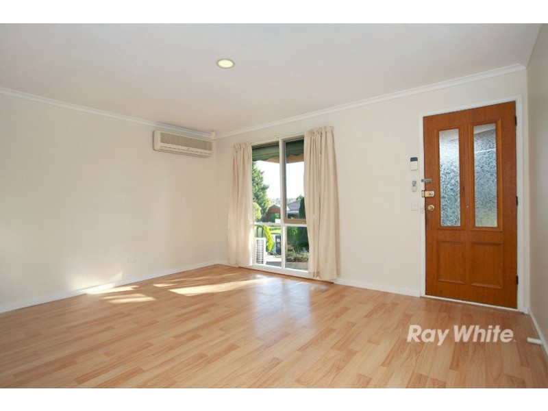 10 James Wyman Place, Hampton Park VIC 3976