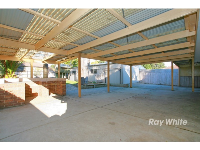 10 James Wyman Place, Hampton Park VIC 3976