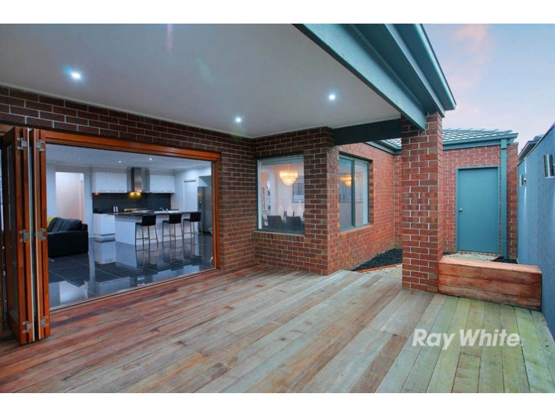 12 Gregson Grove, Lyndhurst VIC 3975