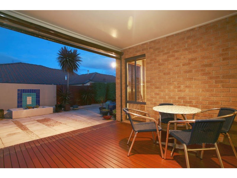 6 Red Oak Terrace, Lyndhurst VIC 3975