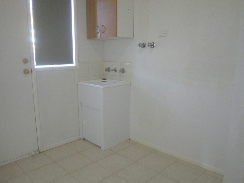 15 Staunton Walk, Cranbourne East VIC 3977