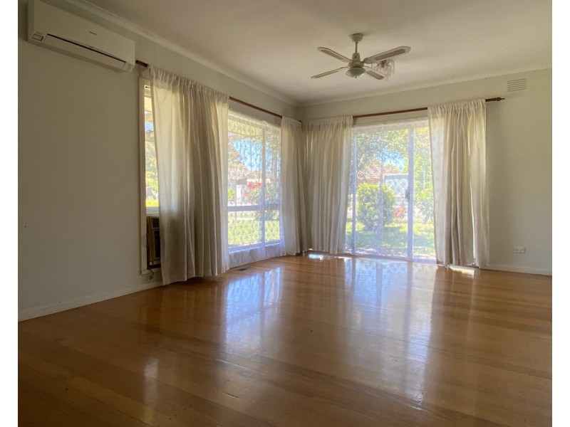 89 Camms Road, Cranbourne VIC 3977