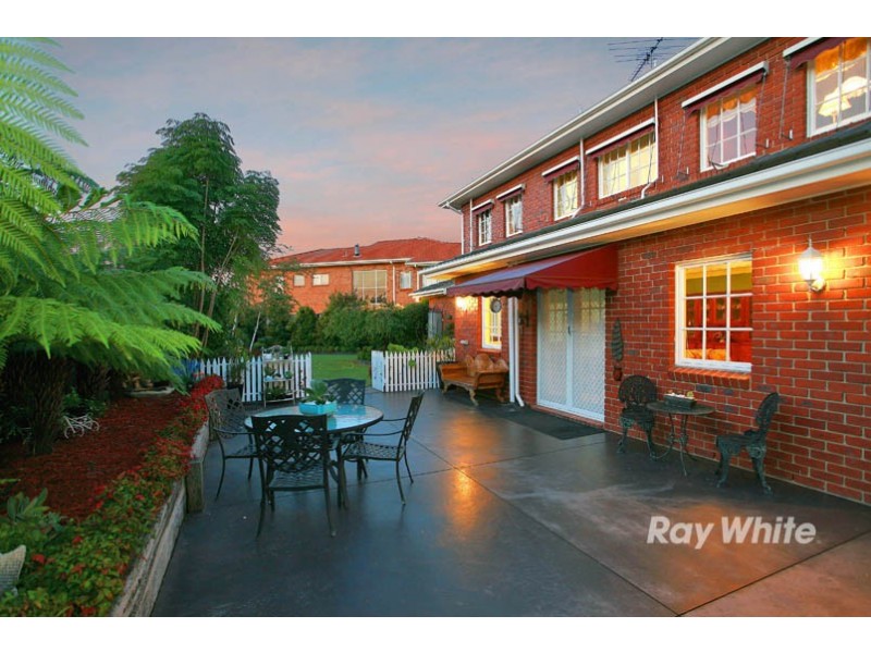 9 Nagle Court, Rowville VIC 3178
