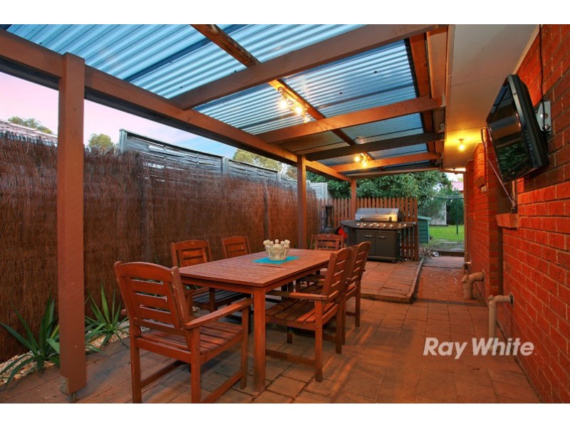 45 Maculata Drive, Cranbourne West VIC 3977