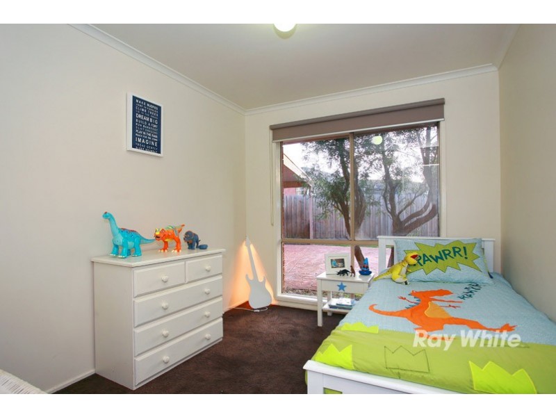 45 Maculata Drive, Cranbourne West VIC 3977