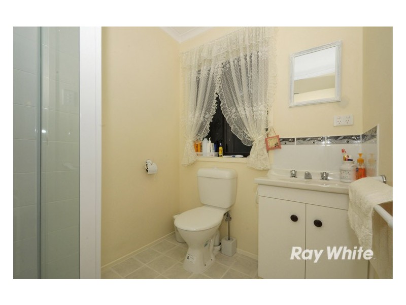 19 Fenfield Street, Cranbourne VIC 3977