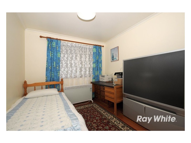 19 Fenfield Street, Cranbourne VIC 3977