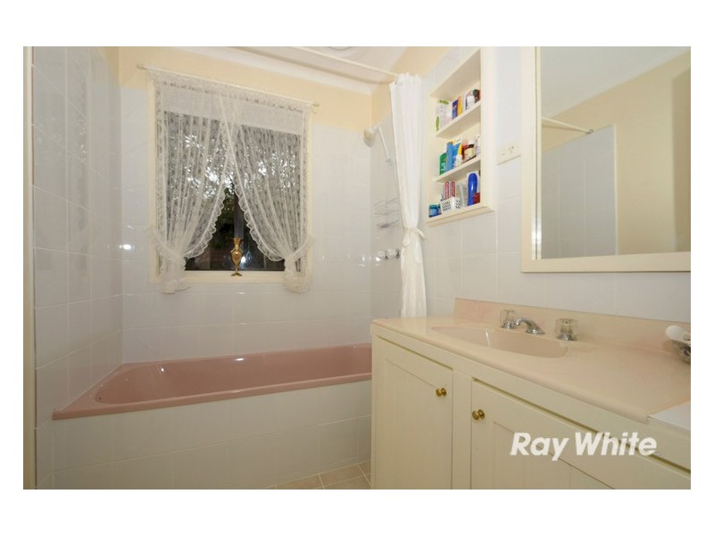 19 Fenfield Street, Cranbourne VIC 3977