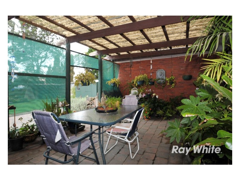 19 Fenfield Street, Cranbourne VIC 3977