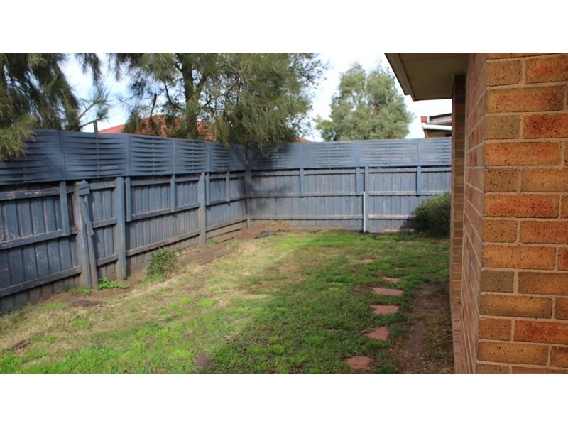 10 Bewley Way, Berwick VIC 3806