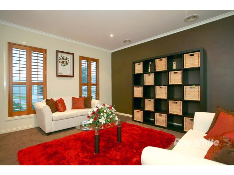 7 Locky Grove, Lyndhurst VIC 3975