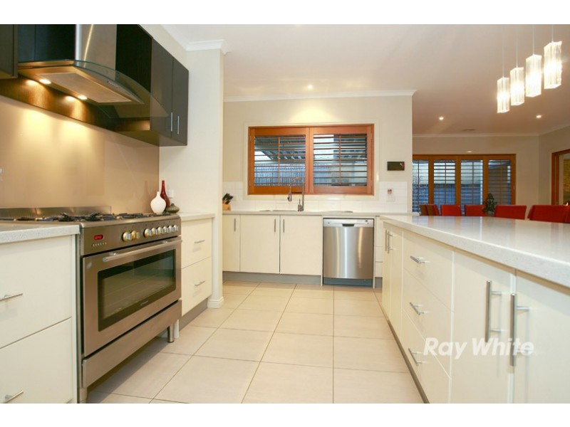 7 Locky Grove, Lyndhurst VIC 3975