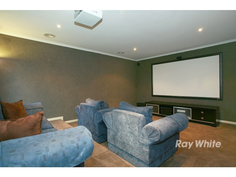 7 Locky Grove, Lyndhurst VIC 3975